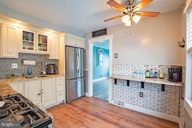 902 MAPLE AVE, Oaklyn, NJ 08107