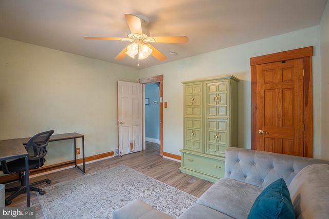 902 MAPLE AVE, Oaklyn, NJ 08107