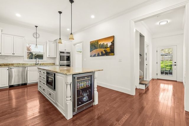 36 Parker St, Newton, MA 02459