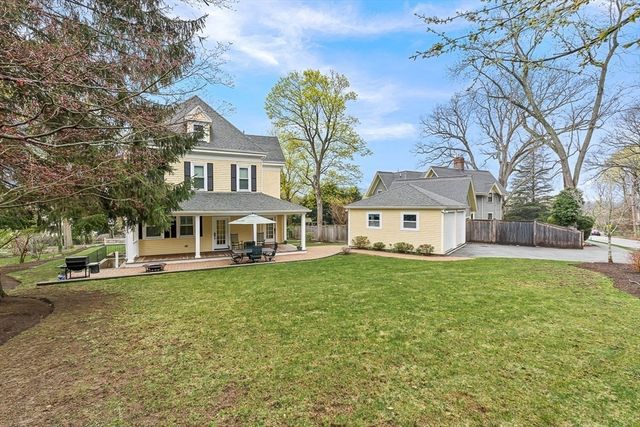 36 Parker St, Newton, MA 02459