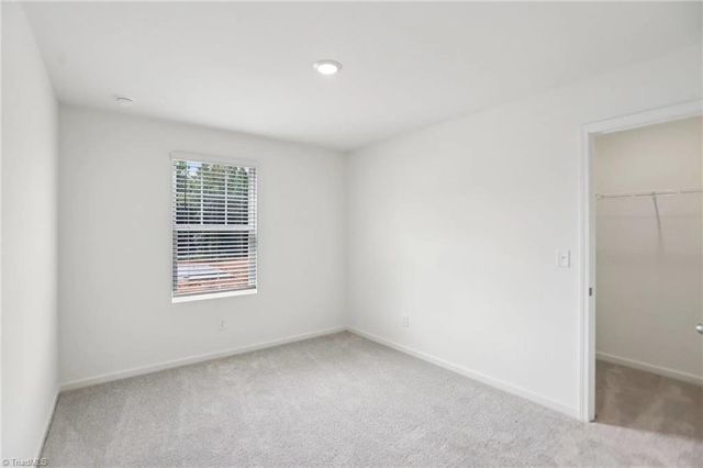 1014 Riverbank Drive, Kernersville, NC 27284