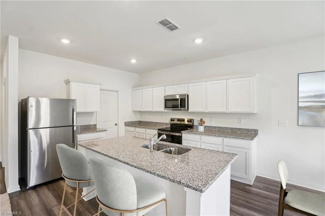 1014 Riverbank Drive, Kernersville, NC 27284