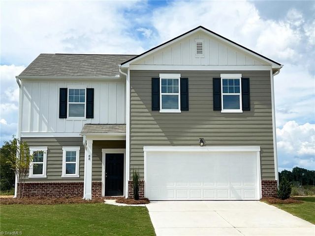 1014 Riverbank Drive, Kernersville, NC 27284