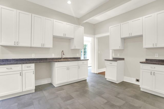 1619 EASTMORELAND AVE, Memphis, TN 38104