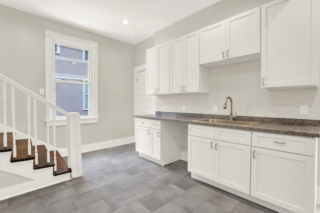 1619 EASTMORELAND AVE, Memphis, TN 38104