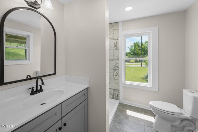 18087 Wyndale Road, Abingdon, VA 24210