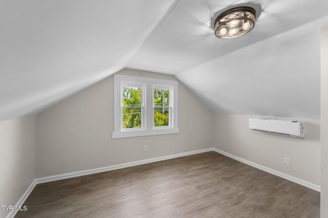 18087 Wyndale Road, Abingdon, VA 24210
