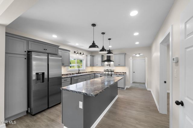 18087 Wyndale Road, Abingdon, VA 24210