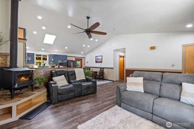 20708 63rd Avenue E, Spanaway, WA 98387