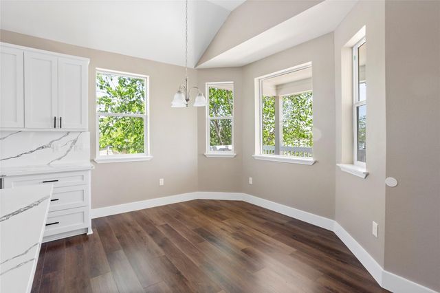 1226 9th St, San Leon, TX 77539