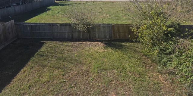 1226 9th St, San Leon, TX 77539