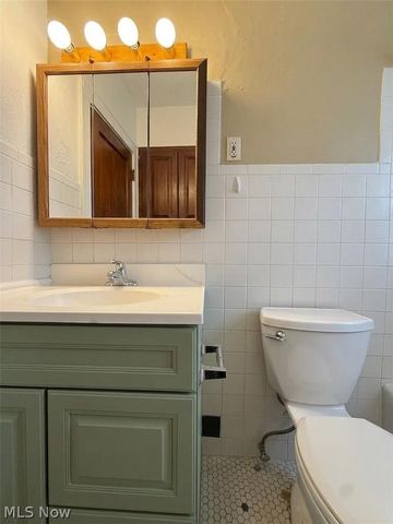 3141 Kensington Road, Cleveland Heights, OH 44118