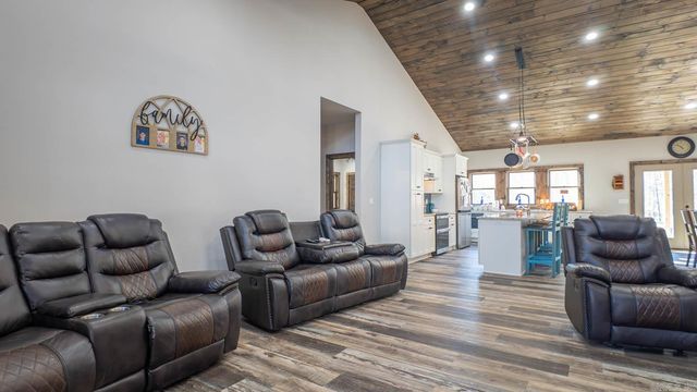 11553 County Road 7070, West Plains, Mo, MO 65775