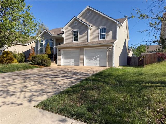 1105 Fox Run Trail, Platte City, MO 64079