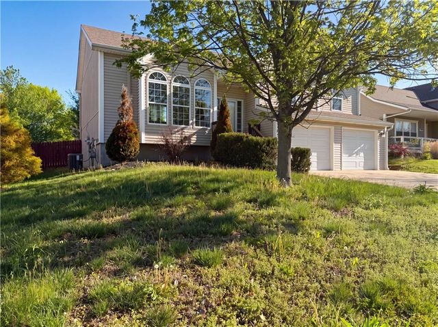 1105 Fox Run Trail, Platte City, MO 64079