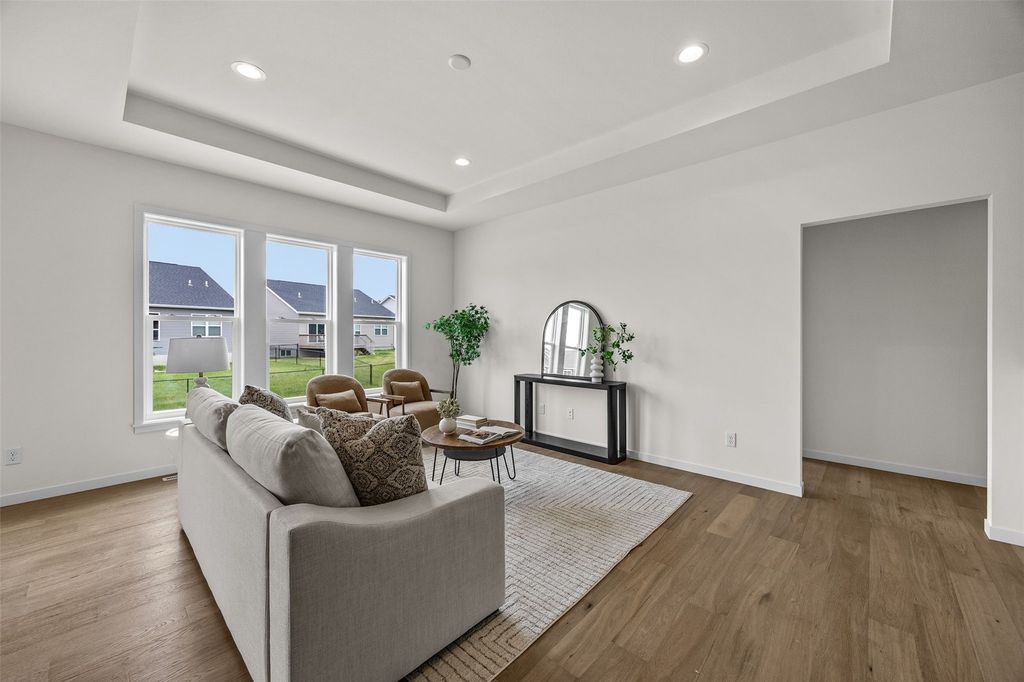8815 Zeppelin Avenue NE, Cedar Rapids, IA 52402