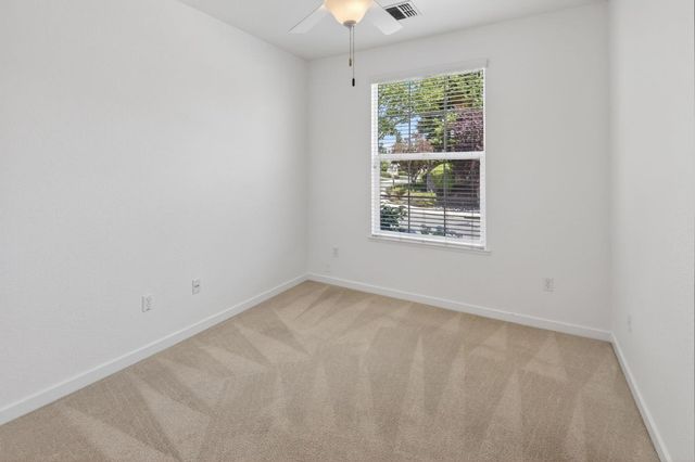 1403 Topanga Ln, Lincoln, CA 95948