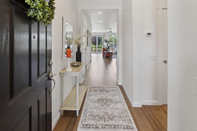 1403 Topanga Ln, Lincoln, CA 95948
