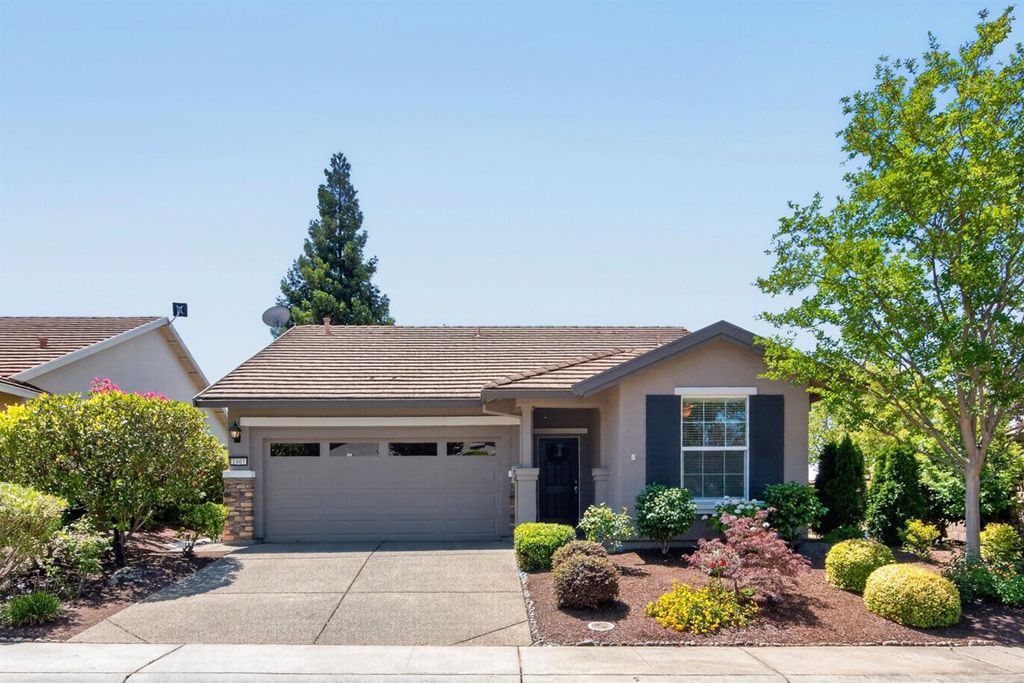 1403 Topanga Ln, Lincoln, CA 95948