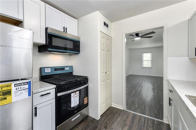 7806 E 86TH Street, Raytown, MO 64138