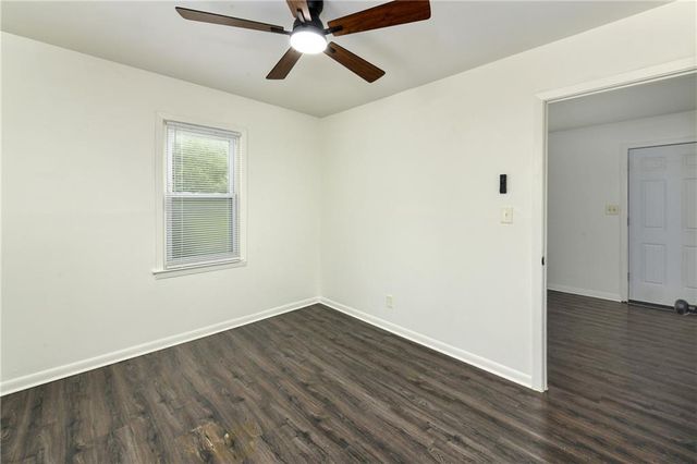 7806 E 86TH Street, Raytown, MO 64138