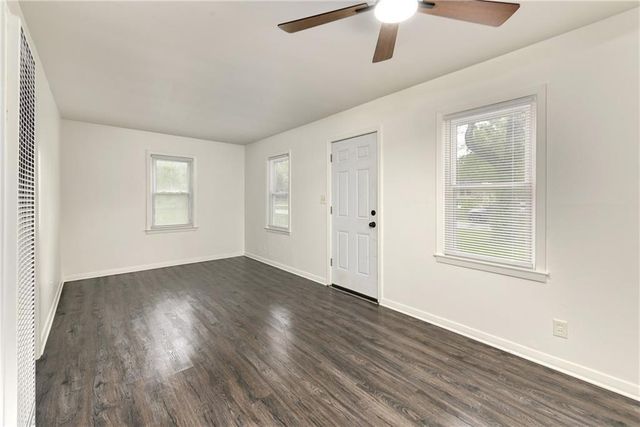 7806 E 86TH Street, Raytown, MO 64138