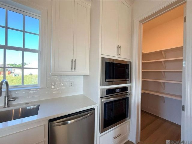 7671 Dearborne Drive, Baton Rouge, LA 70817