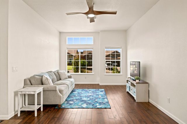 5112 Homeland Ct, Antelope, CA 95843