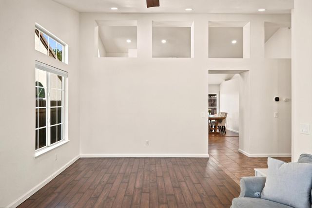 5112 Homeland Ct, Antelope, CA 95843
