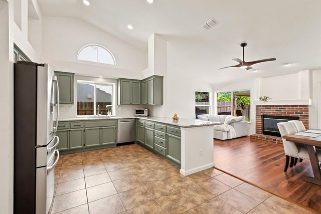 5112 Homeland Ct, Antelope, CA 95843