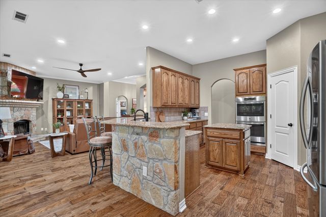 132 N Star Crossing Lane, Weatherford, TX 76088