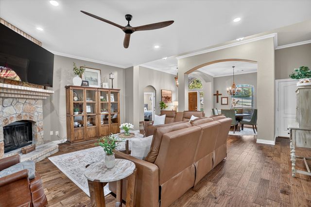 132 N Star Crossing Lane, Weatherford, TX 76088
