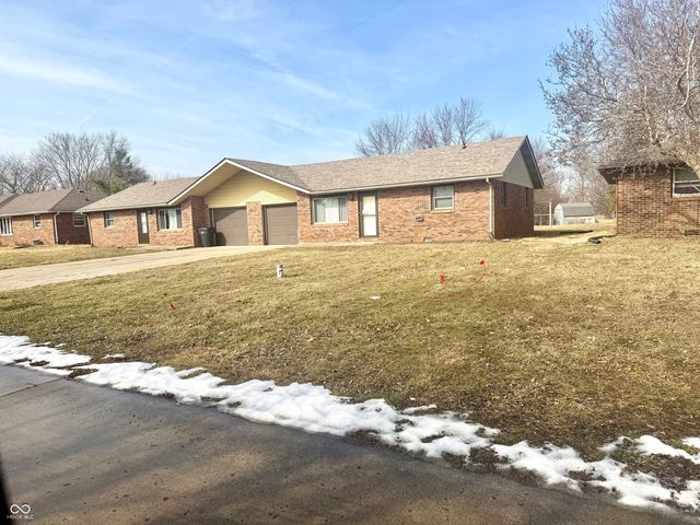 114 Darin Court, Anderson, IN 46012