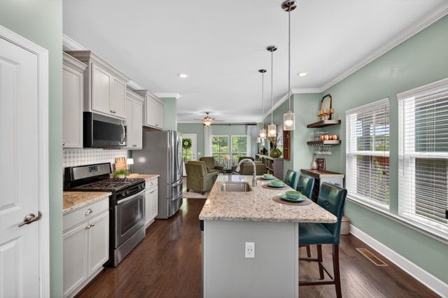 1709 Park Terrace Ln, Nolensville, TN 37135