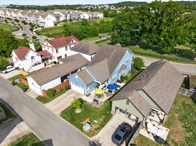 1709 Park Terrace Ln, Nolensville, TN 37135