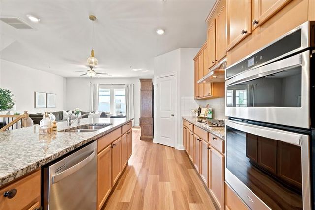823 Altamaha Trail, Woodstock, GA 30188