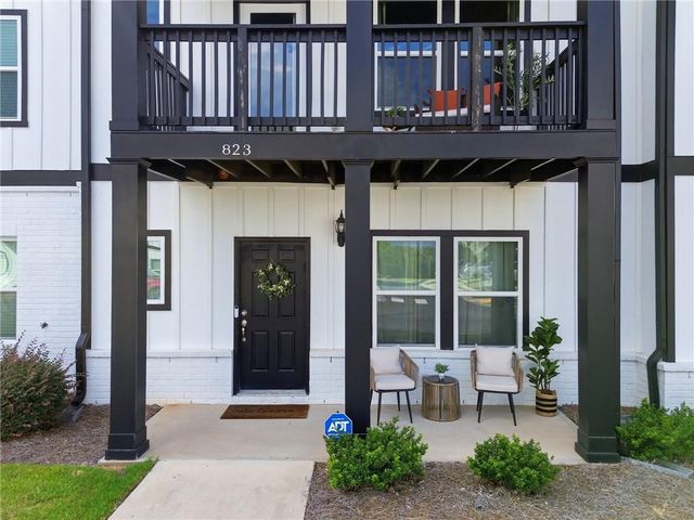 823 Altamaha Trail, Woodstock, GA 30188