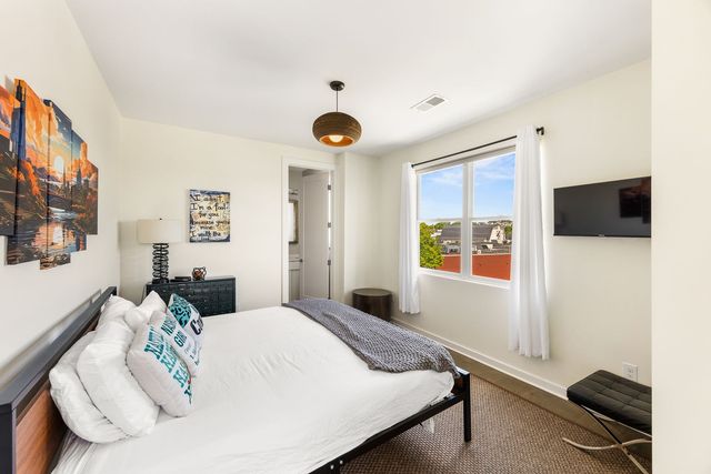227 Oceola Ave Apt 1, Nashville, TN 37209
