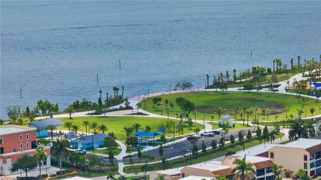 1905 SE 40th TER 102, CAPE CORAL, FL 33904 — photo 4