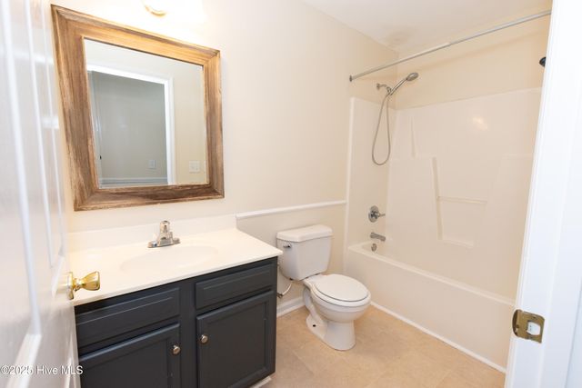 236 Petersburg Road, Richlands, NC 28574