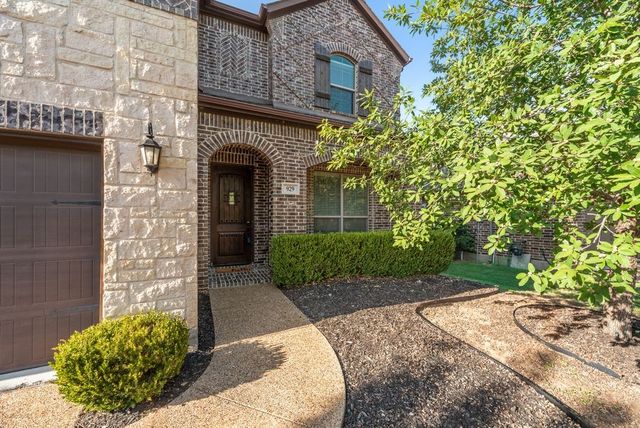 929 Lake Meadow Lane, Little Elm, TX 75068
