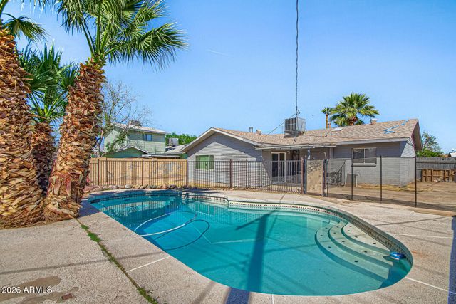 2930 N 80TH Lane, Phoenix, AZ 85033