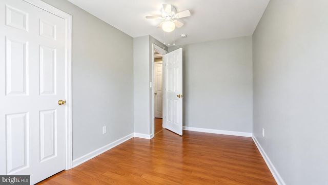 5926 BERRY DR, Mays Landing, NJ 08330