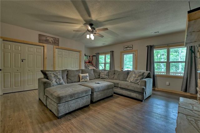 298 Spindrift Court, Ellijay, GA 30540