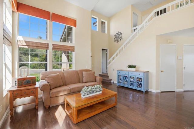 833 Bel Esprit Circle, San Marcos, CA 92069