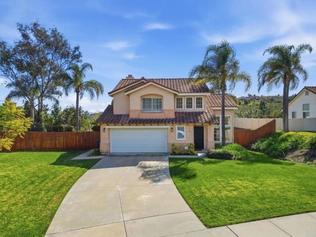 833 Bel Esprit Circle, San Marcos, CA 92069