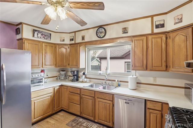 55 Washington Avenue, Tonawanda, NY 14217