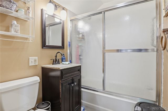 55 Washington Avenue, Tonawanda, NY 14217