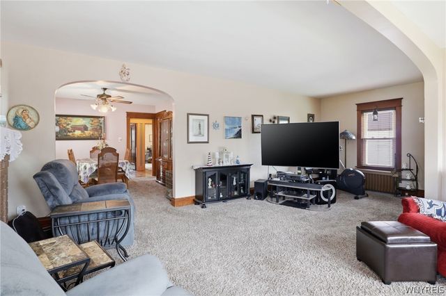 55 Washington Avenue, Tonawanda, NY 14217