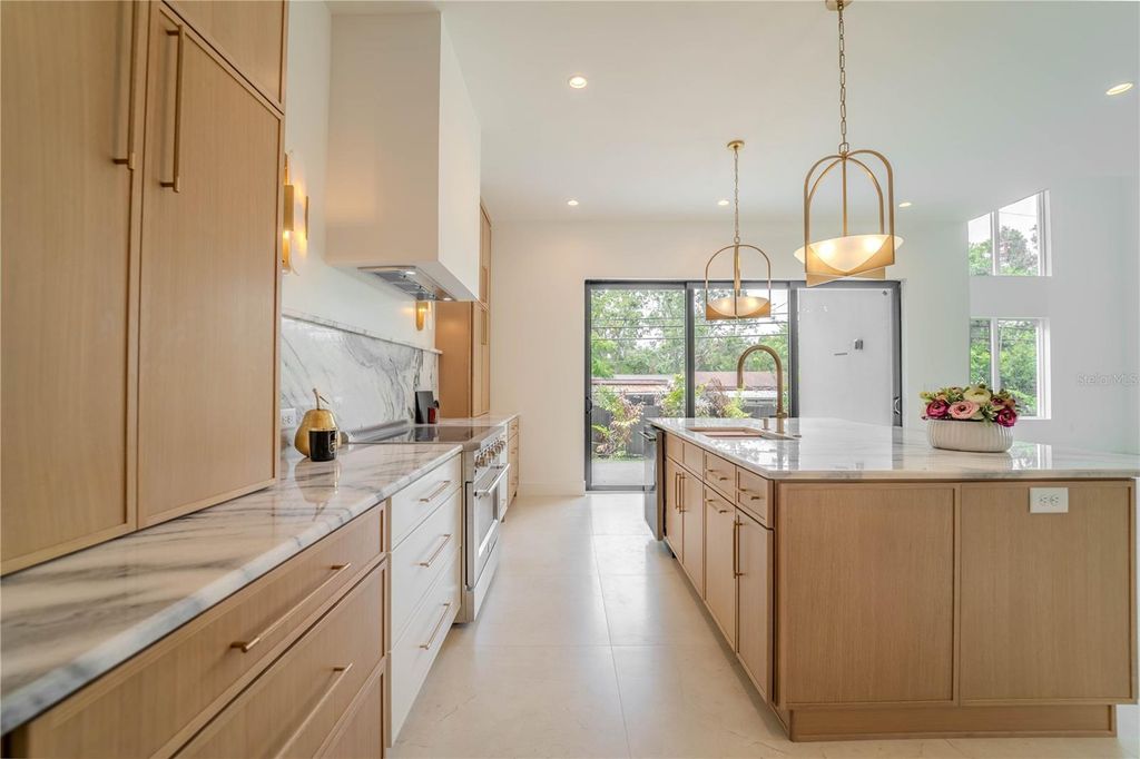 Image 19 of property listing at 4502 S SHAMROCK ROAD, Tampa, FL 33611